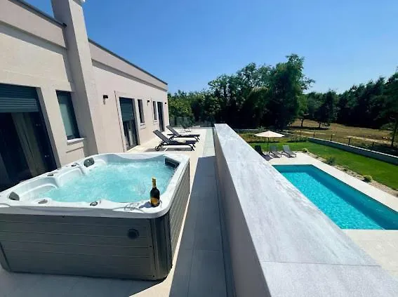 Veligolji Villa Kalea With Pool, And Jacuzzi